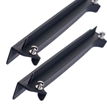 Lade das Bild in den Galerie-Viewer, Braids & Freckles • Magnetic X Holder • Set of Two